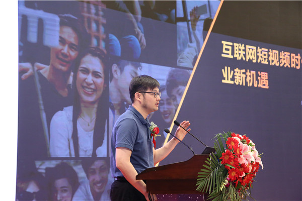 江蘇省第二屆互聯(lián)網(wǎng)人才培養(yǎng)高峰論壇 暨產(chǎn)教融合合作簽約儀式盛大開幕！