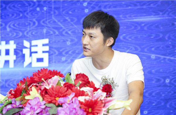 熱烈祝賀電子商務（全網新媒體)<a href=http://njxh.cn target=_blank class=infotextkey>專業(yè)</a>升級發(fā)布會暨新華淘寶大學青橙計劃啟動儀式圓滿落幕！