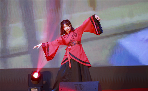 南京新華2019年新生開學(xué)典禮暨CEAC獎學(xué)金頒獎盛典隆重舉行！