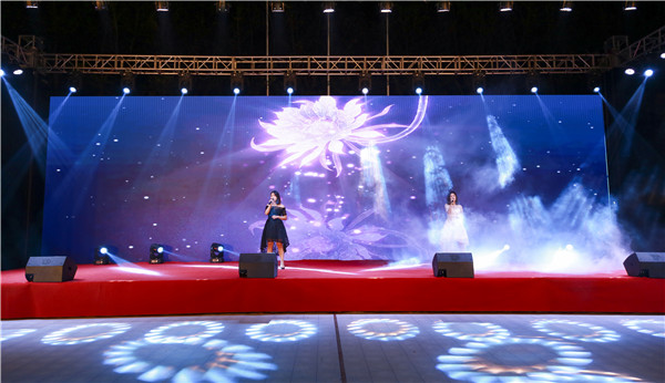 南京新華2019年新生開學(xué)典禮暨CEAC獎學(xué)金頒獎盛典隆重舉行！
