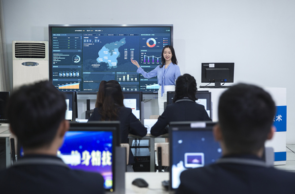 好<a href=http://njxh.cn target=_blank class=infotextkey>專業(yè)</a> 新華互聯網科技新<a href=http://njxh.cn target=_blank class=infotextkey>專業(yè)</a>亮點解析