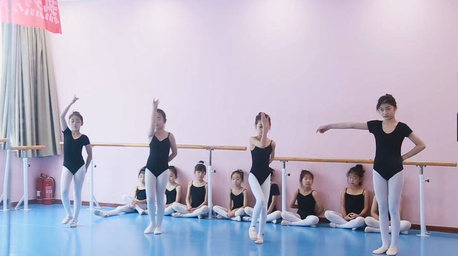 蛻變之旅：越過塵埃，做發(fā)光的自己