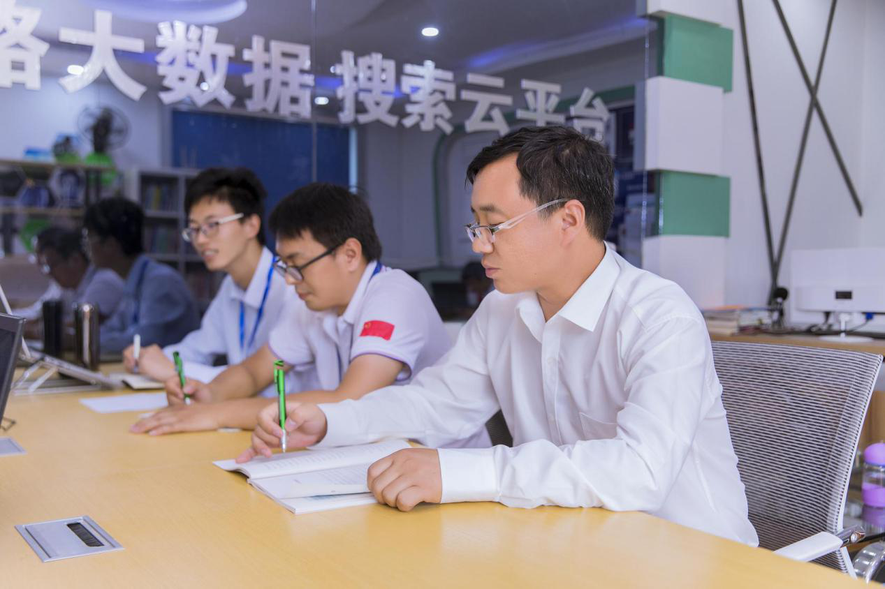 @來新華，給你一個燦爛的前程