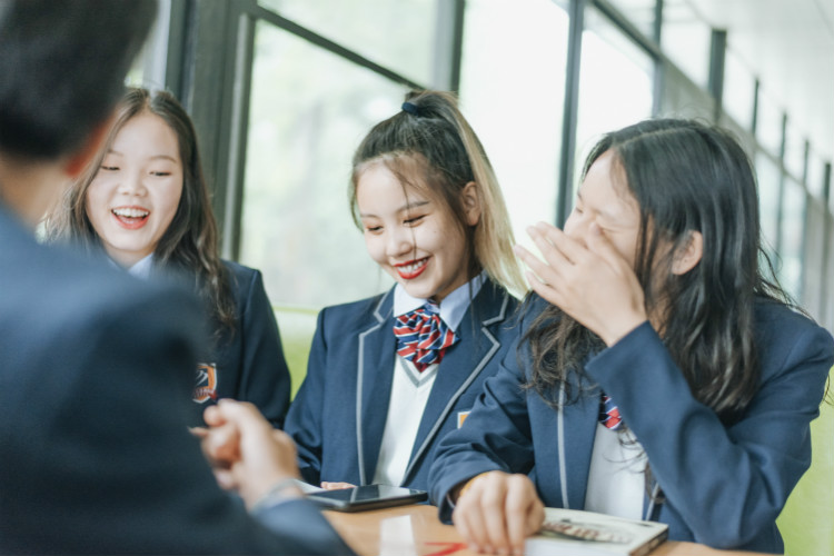 人人出彩 技能強(qiáng)國，新華邀你體驗(yàn)工匠精神