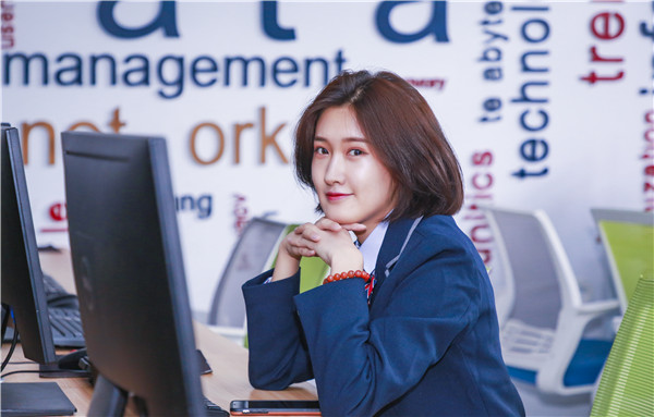 女生學(xué)什么<a href=http://njxh.cn target=_blank class=infotextkey>專業(yè)</a>好？女生最吃香的幾大<a href=http://njxh.cn target=_blank class=infotextkey>專業(yè)</a>
