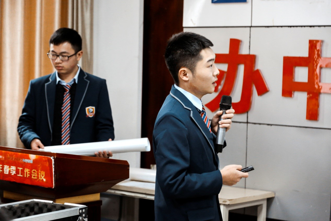 肩負職教強國重任，新華電腦學校升級“五項能力”培養(yǎng)互聯(lián)網(wǎng)高技能人才！