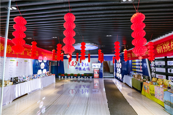 包湯圓，制花燈|熱熱鬧鬧過(guò)元宵