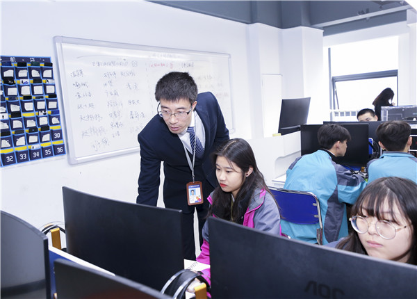男生學什么IT技術(shù)好，該如何選擇？