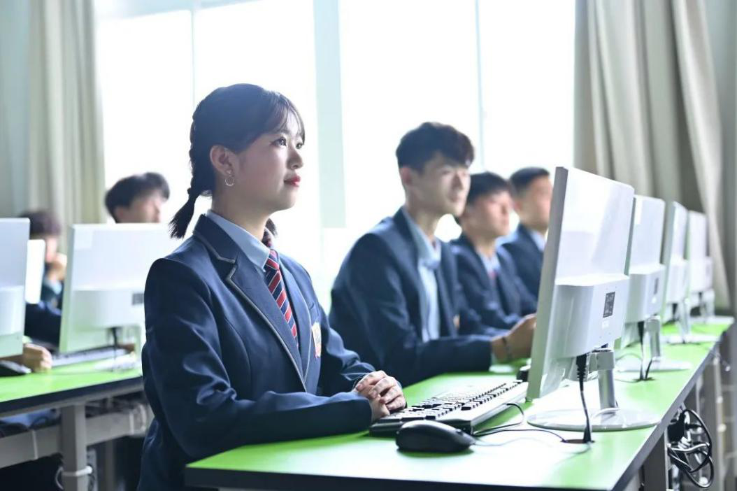 學(xué)籍注冊(cè)通道已開(kāi)啟 ，你準(zhǔn)備好了嗎？