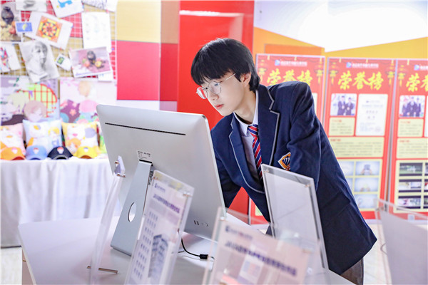 職校專業(yè)選什么？互聯(lián)網(wǎng)專業(yè)紅利多