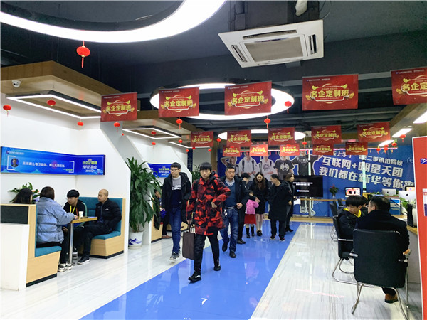 年前擇校，為啥家長(zhǎng)都來南京新華實(shí)地考察？